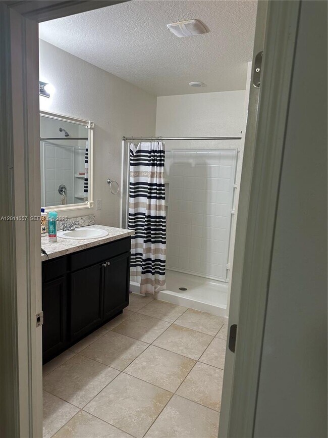 Building Photo - 8629 Cobblestone Dr