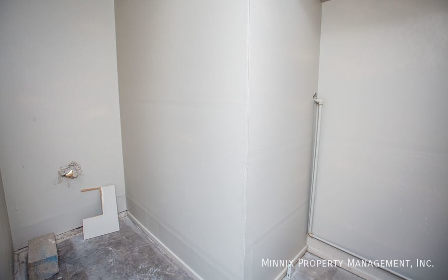 Building Photo - 4309 32nd St