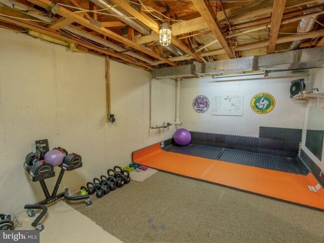 Building Photo - 2014 Ryans Run