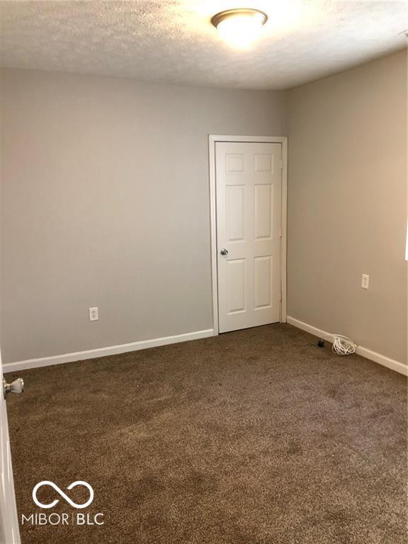 Building Photo - 651 N Beville Ave