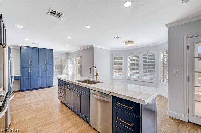 Building Photo - 2704 Fire Water Ct