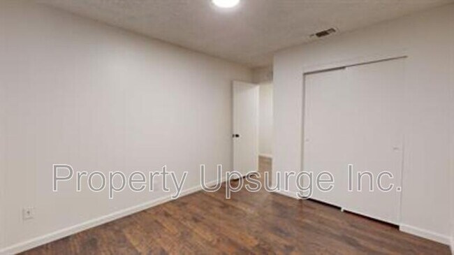 Building Photo - 3629 Bechelli Ln