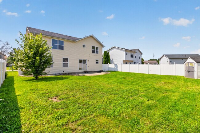 Building Photo - 12465 Shelby Pl