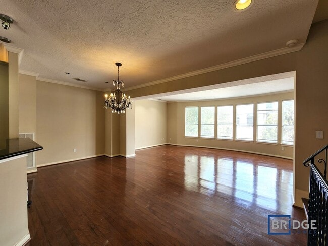 Building Photo - 319 Birdsall St., Houston, TX 77007