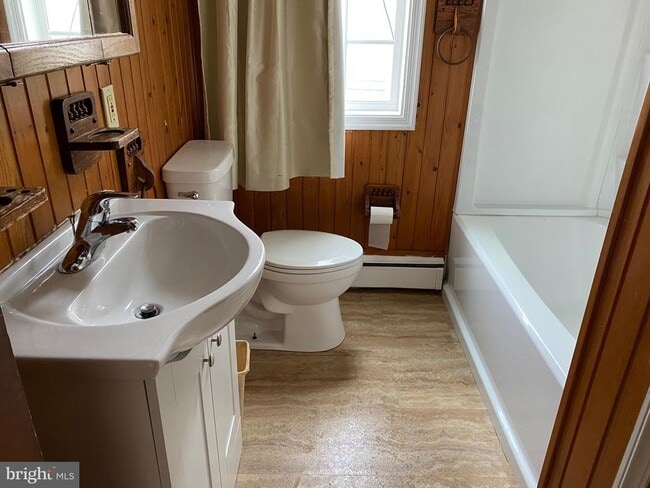 Building Photo - 5 GUMBORO ROAD Ext