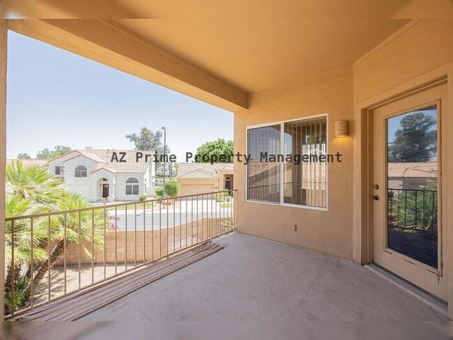 Building Photo - 2169 W Peninsula Cir