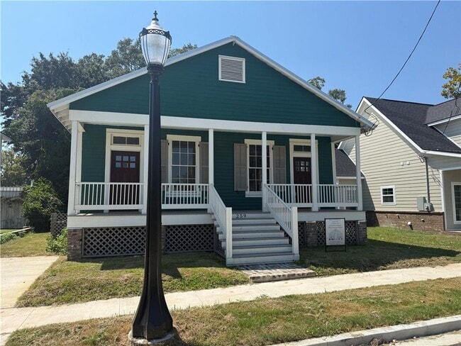 Primary Photo - 259 N Dearborn St