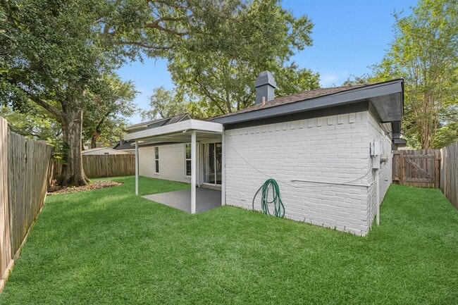 Building Photo - 13607 Salisbury Dr