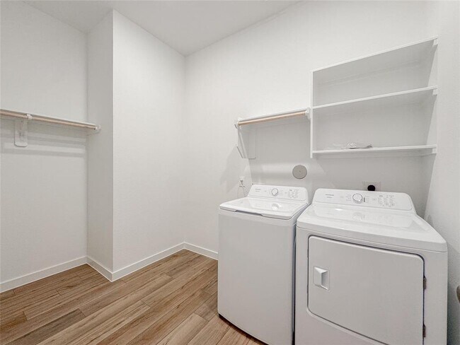 Building Photo - 30939 Spring Lily Wy