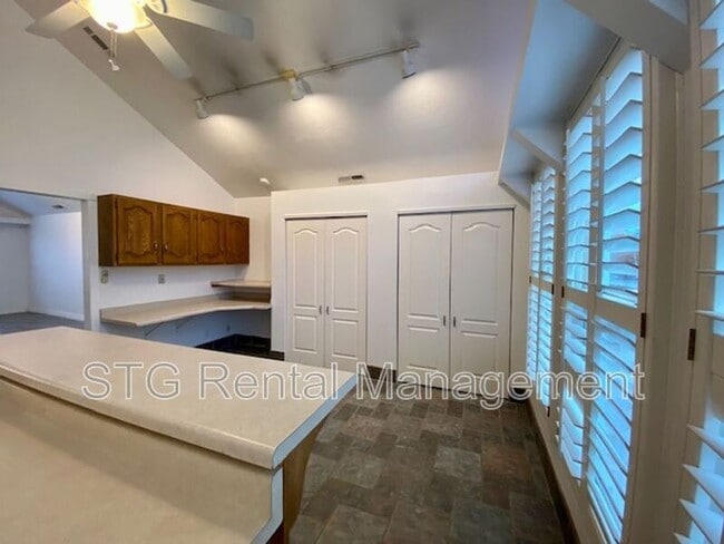 Building Photo - 1697 Stucki Dr