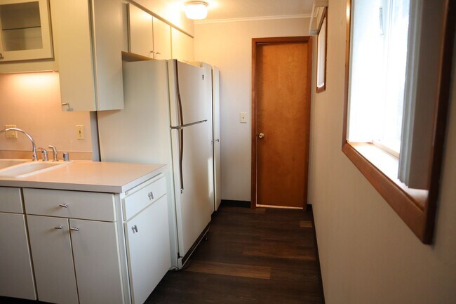 Building Photo - 1311 NW 52nd St