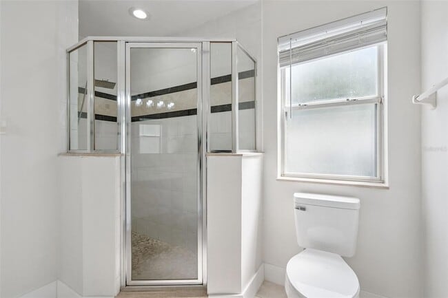 Building Photo - 2704 E Central Blvd