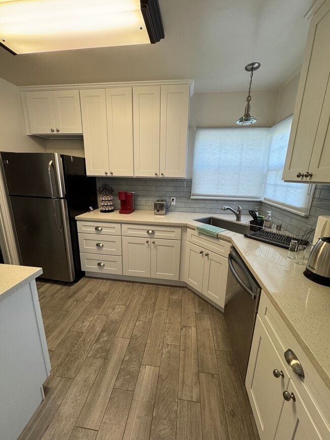 Building Photo - 3935 Inglewood Blvd