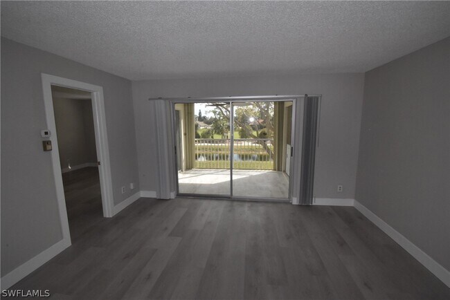 Building Photo - 5667 Rattlesnake Hammock Rd