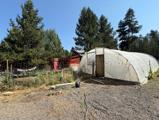 Building Photo - 51354 Welch Rd