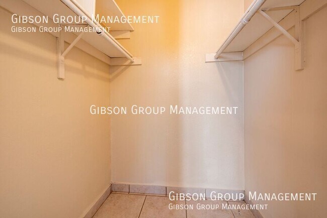 Building Photo - 1240 NW 6th Ave