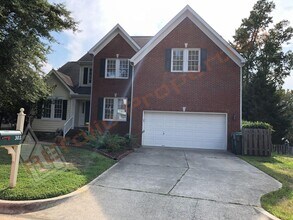 Building Photo - Elegant 4 Bedroom 2.5 Bath House w/ Primary Suite on 1st Floor + a Fenced-in Backyard @ Park Vill...