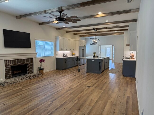 Building Photo - 3605 128th St