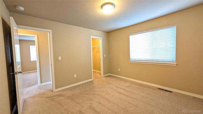 Building Photo - 6767 Sandyford Lane