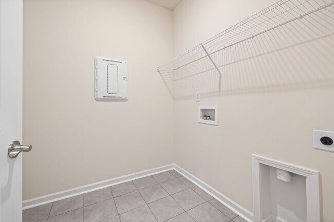Building Photo - Spacious 4BR/2BA Ranch in North East Raleigh – Internet & Cable Included | Open Floor Plan, Commu...