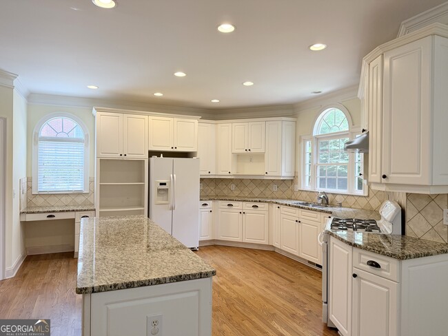 Building Photo - 3753 Baccurate Way