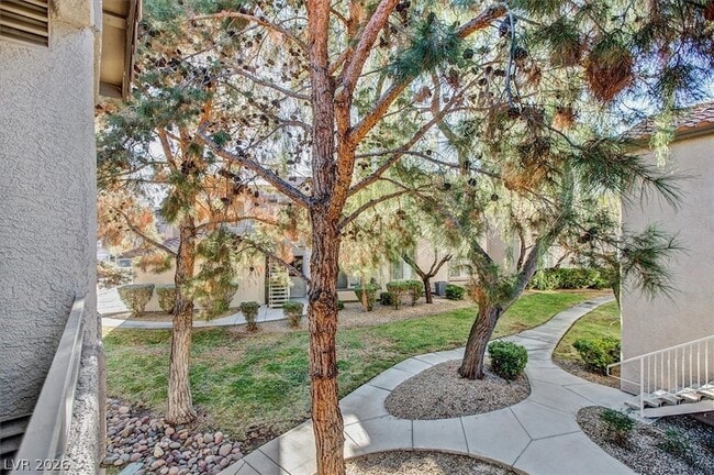 Building Photo - 75 N Valle Verde Dr