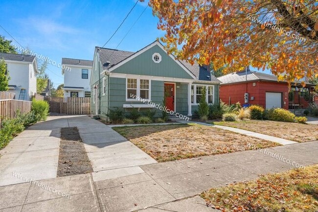 Building Photo - Charming 1942 Home in the Heart of Kenton ...