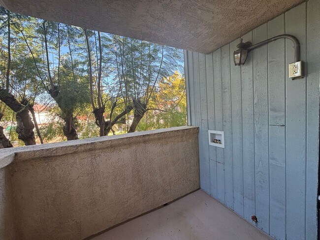 Building Photo - Orange Grove, 1232-1234