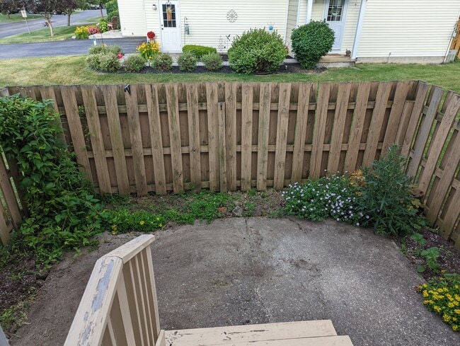 Building Photo - 440 Kennington Blvd