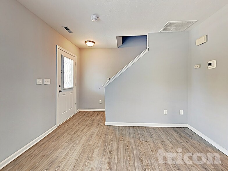 Building Photo - 13109 Autumn Trace Dr