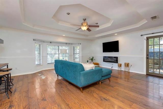 Building Photo - 1132 Sunrise Dr