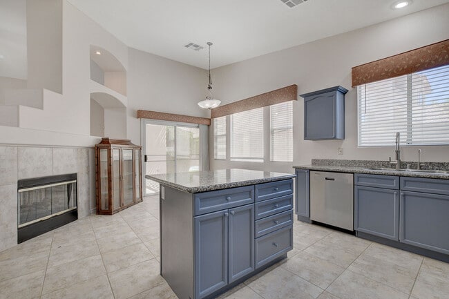 Building Photo - 3051 Hills of Gold Ct