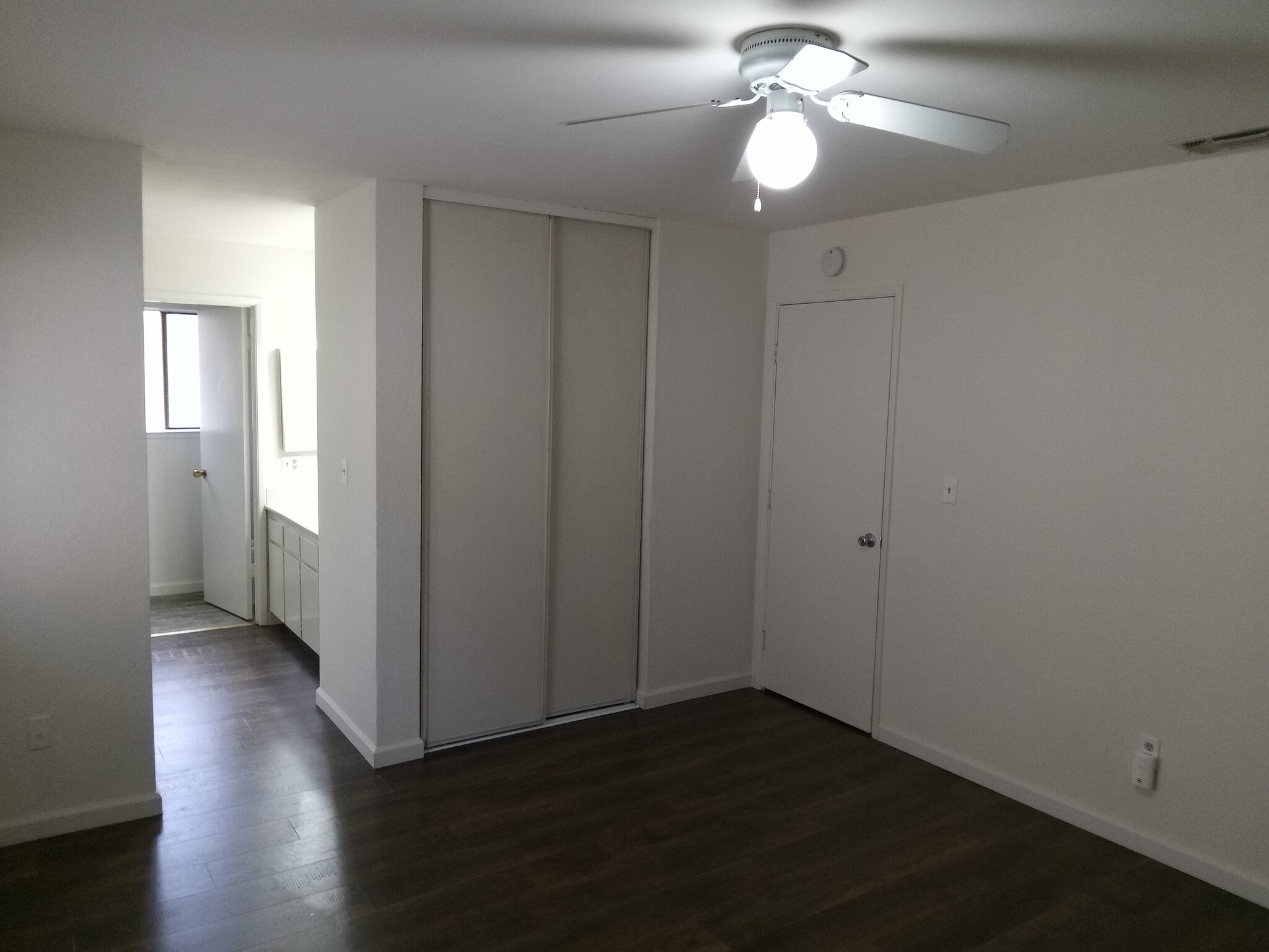 Master Bedroom with 2 closets - 5 Del Prado Cir