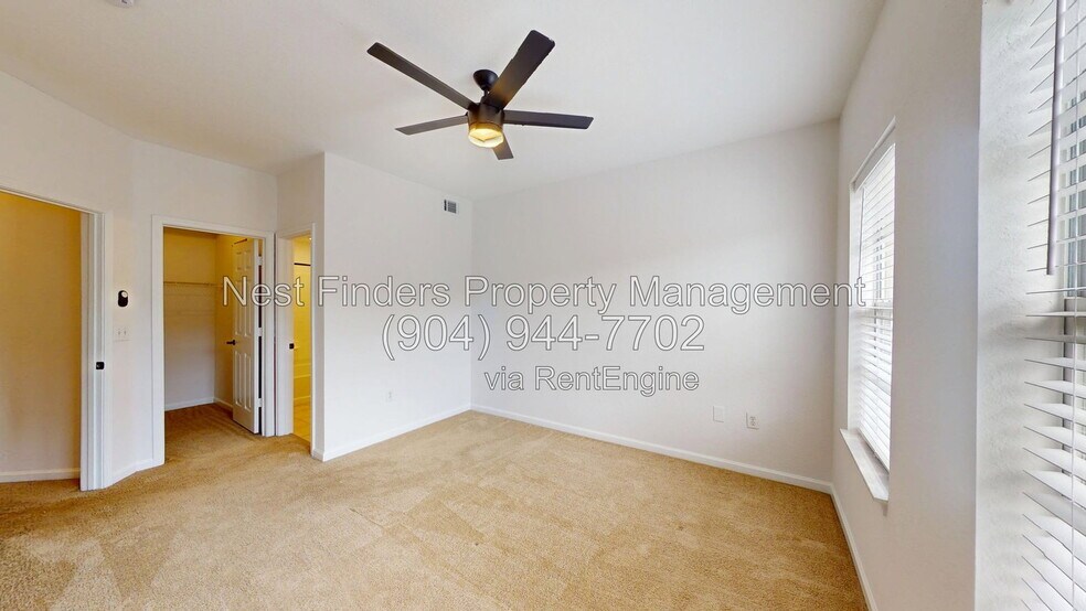 Building Photo - 10075 Gate Pkwy N