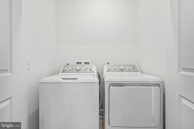 Building Photo - 140 Leona Stewart Ln