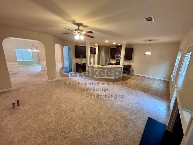 Building Photo - 4743 Chickadee Ln
