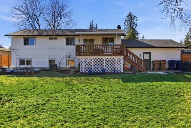 Building Photo - Stunning Fully Renovated 4BR + Bonus on Spokane's South Hill - Chef's Kitchen, 2-Car Garage & Bac...