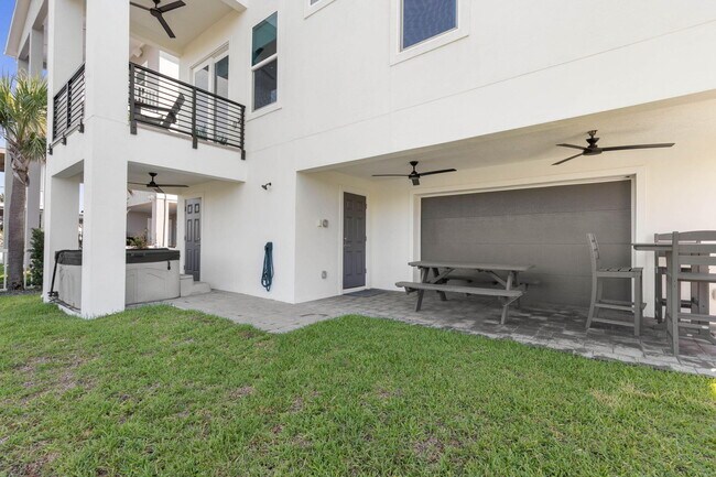 Building Photo - 3538 N Ocean Shore Blvd