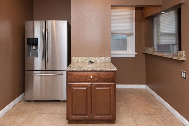 Building Photo - NORWOOD-  UNIT #1, 2+ bedroom 1.5 BATH W/ GARAGE /OVERSIZED YARD/DECK