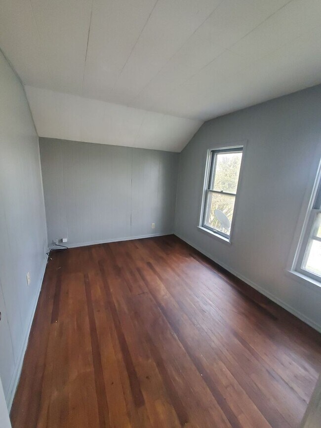 Building Photo - 1806-1808 63rd St. (Duplex)