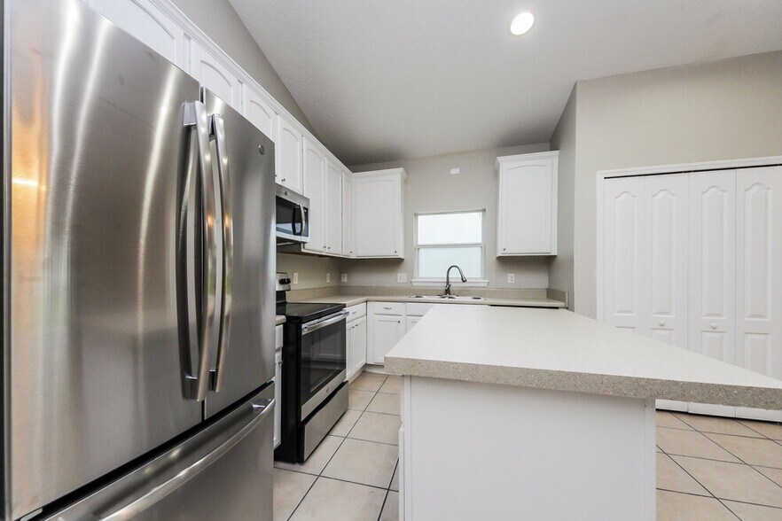 Building Photo - 4313 Creeks Run Blvd
