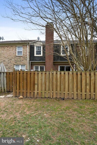 Building Photo - 4420 Chase Park Ct