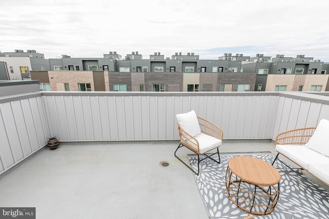 Building Photo - 3123 Beachview Ln