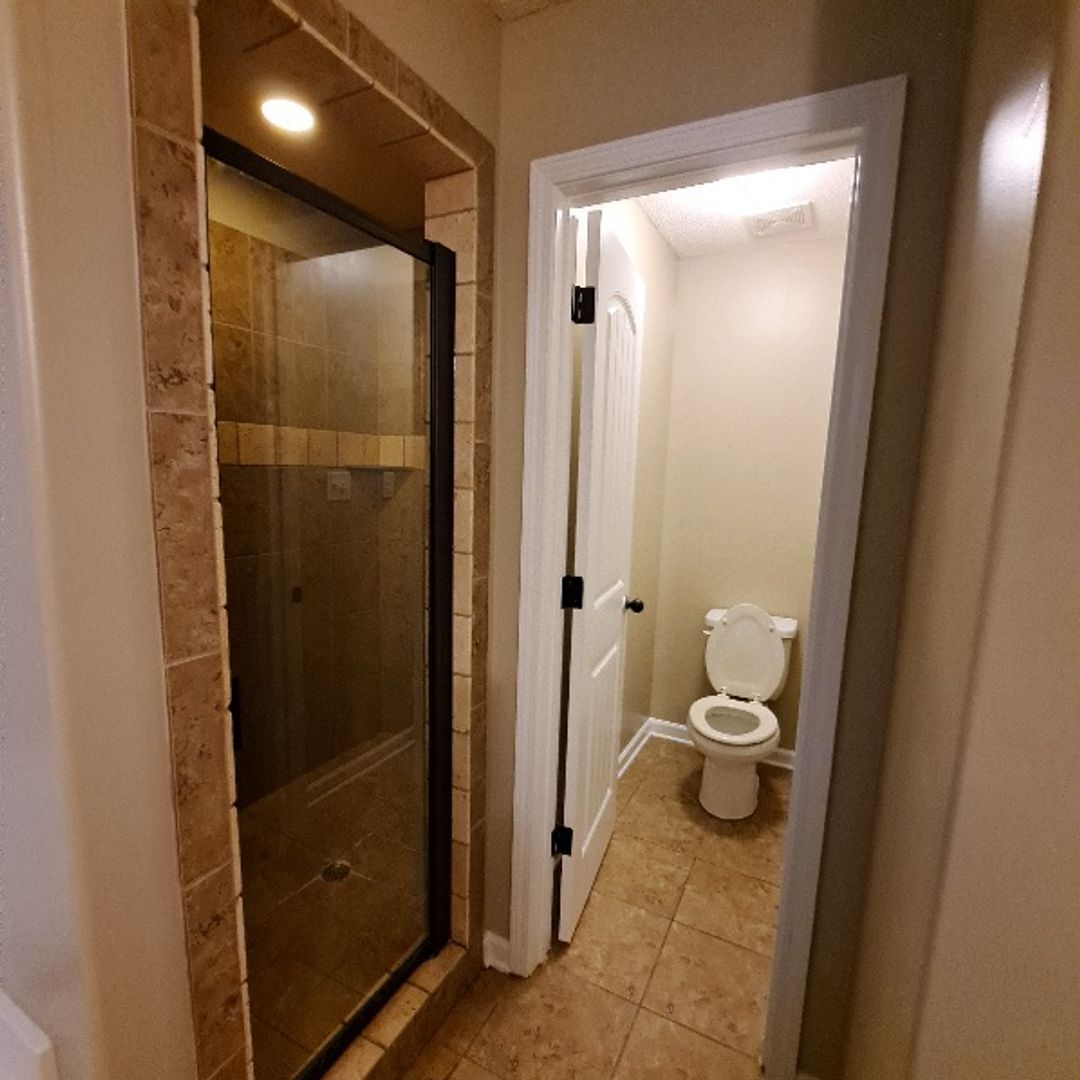 Building Photo - 407 Springer Cv