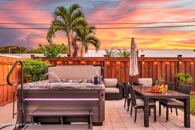 Building Photo - 363 Harbor Dr