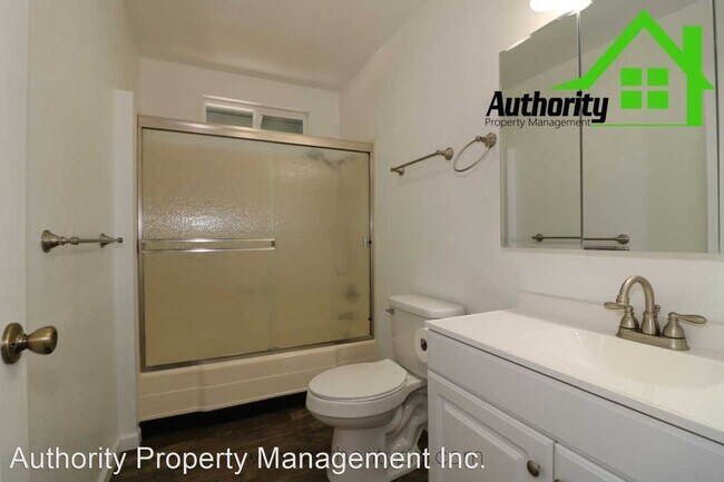 Building Photo - 3 br, 2 bath House - 2159 Washington Ave