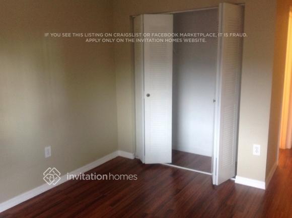 Building Photo - 3334 SW 156th Ct