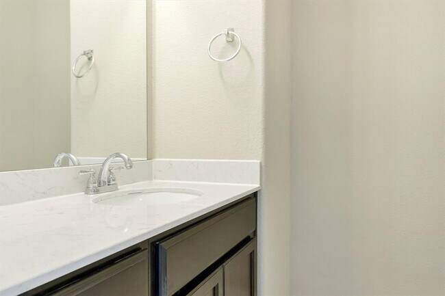 Building Photo - 128 Cipressi Cove