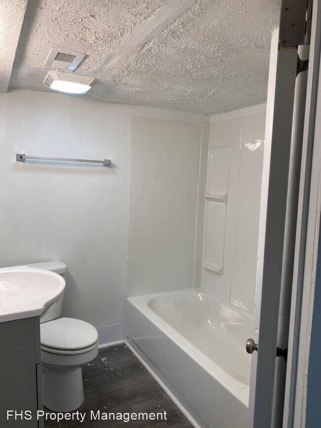 Building Photo - 4 br, 2 bath House - 1721 W Thoman