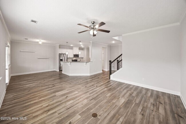 Building Photo - 424 Arrowwood Dr